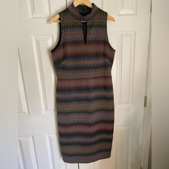 Maggie London dress - Picture 1 of 10